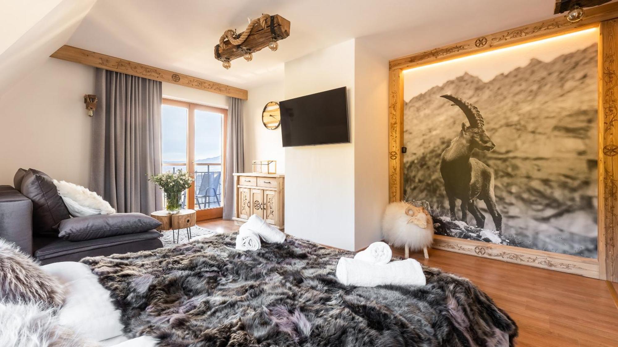 Aparthotel Delta Top コシチェリスコ エクステリア 写真